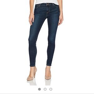 Joe’s Jeans Icon Fit